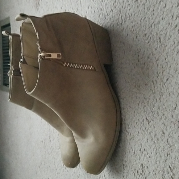 Just Fab Women's Ankle Booties - Picture 9 of 11